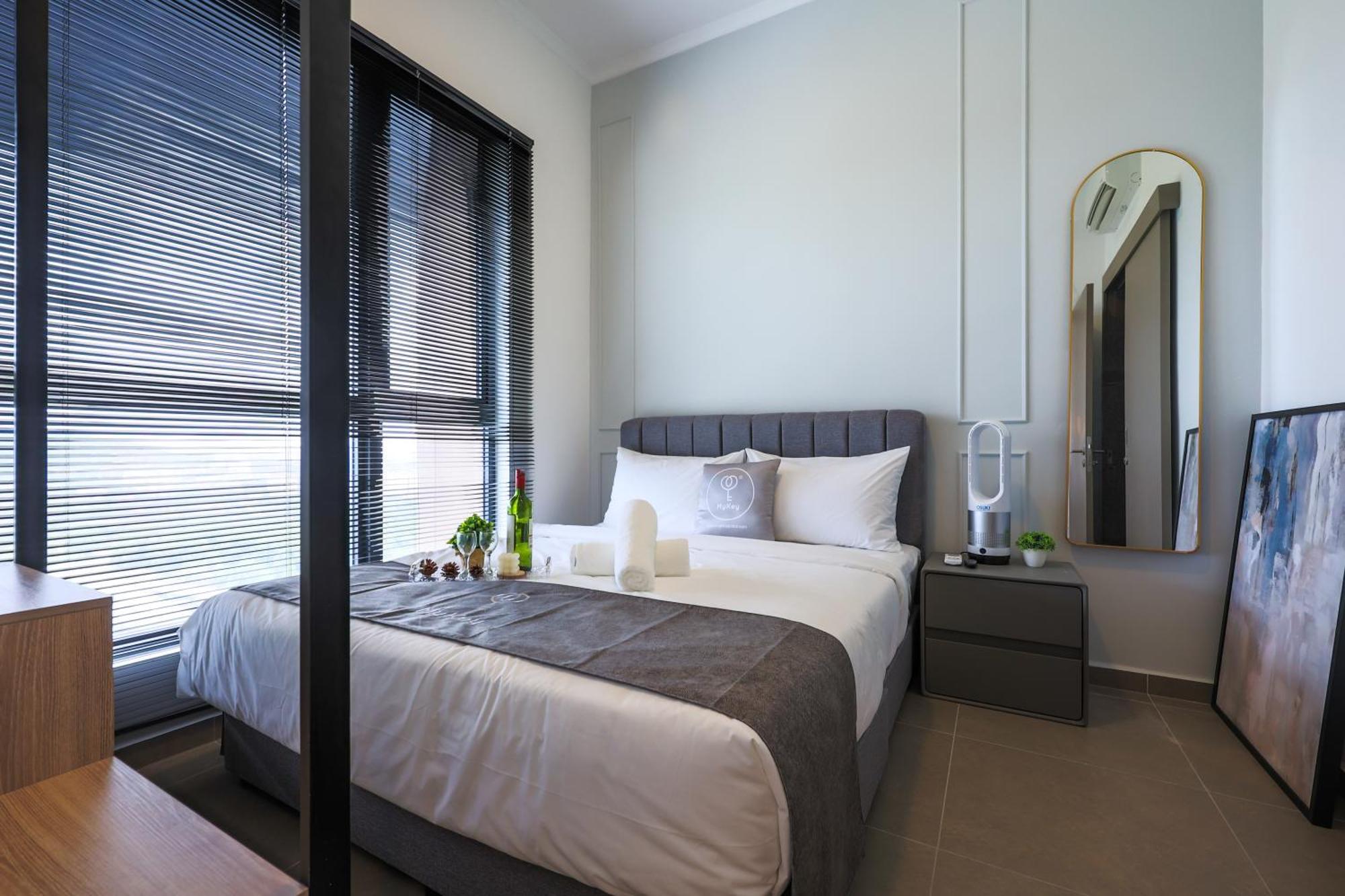 Mossaz Suites By Mykey Petaling Jaya Exterior photo